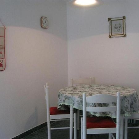 Apartmani Kastelan Barbat na Rabu Екстер'єр фото