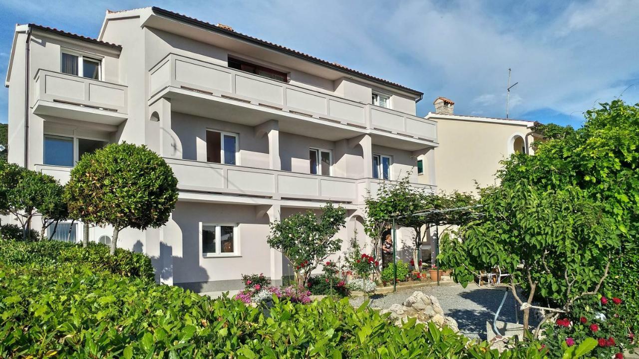 Apartmani Kastelan Barbat na Rabu Екстер'єр фото