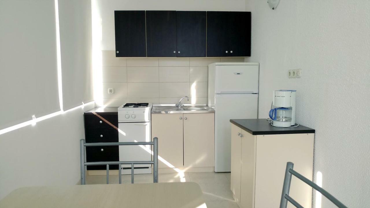 Apartmani Kastelan Barbat na Rabu Екстер'єр фото